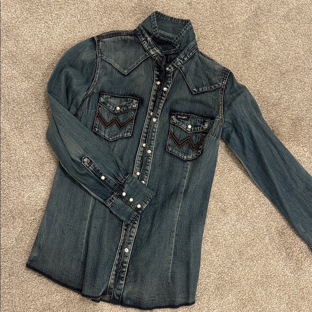 Wrangler Retro Light Blue Denim Shirt - Picture 3 of 4